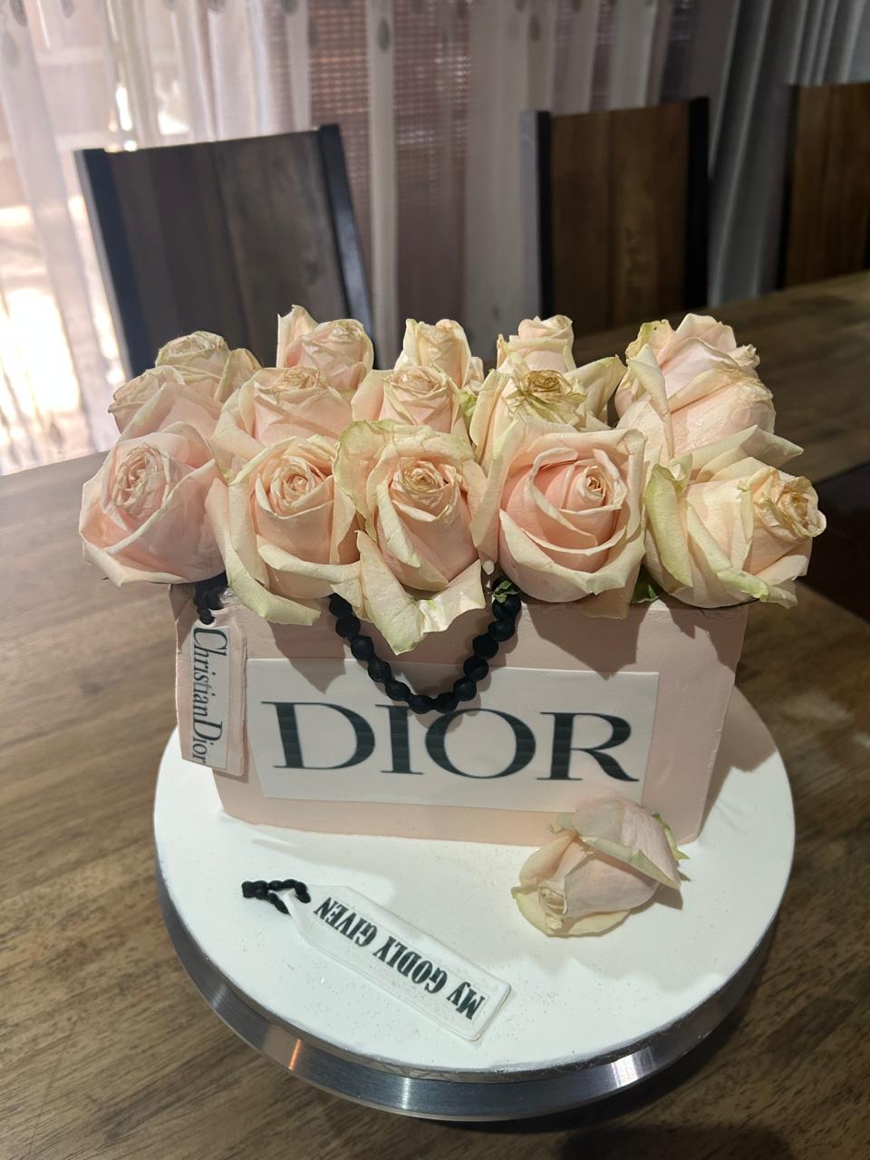 Dior Blooms